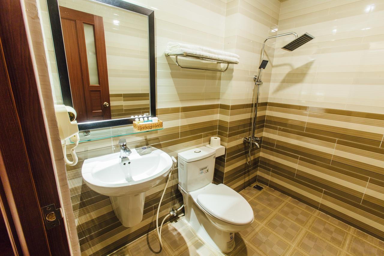 Sunflower Hotel 2 Da Nang Zewnętrze zdjęcie